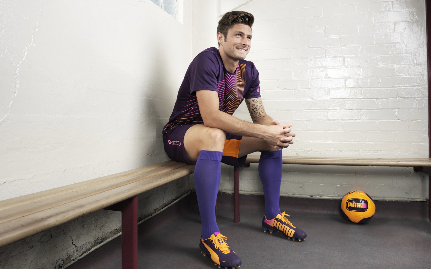 逆转与惊艳，塞维利亚的绝地反击与莱万的王者时刻